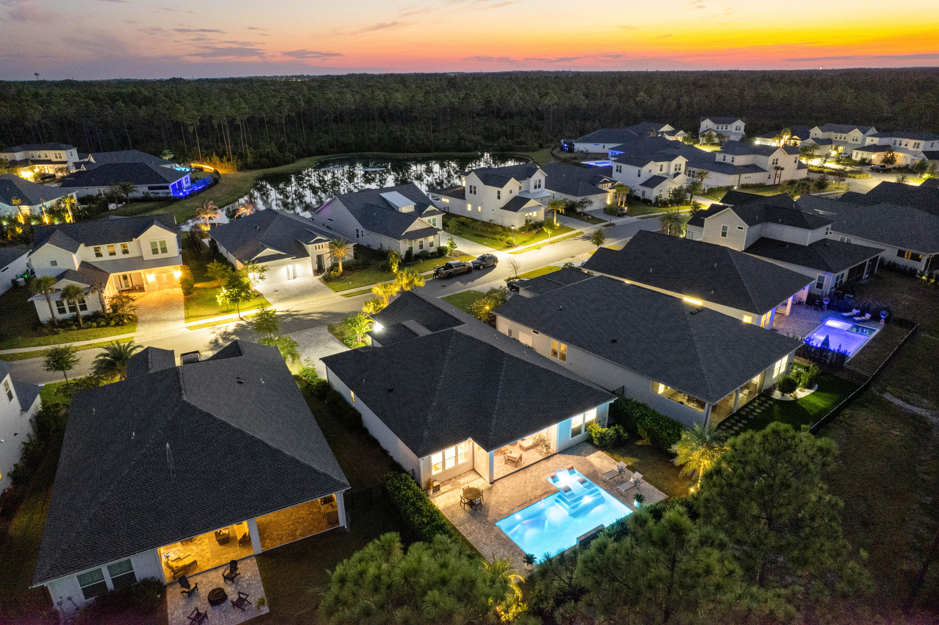 320 W Lafayette Road