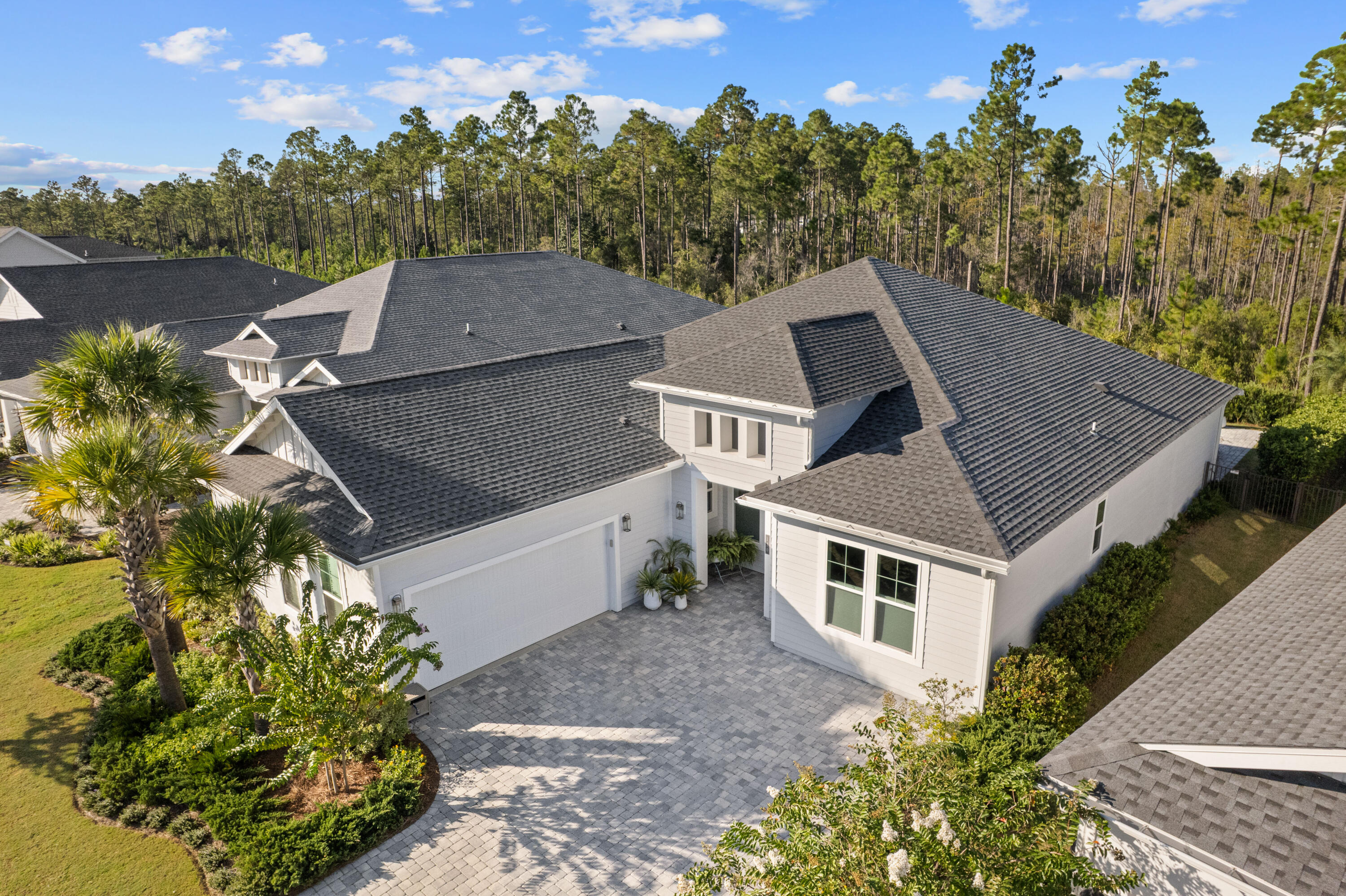 320 W Lafayette Road