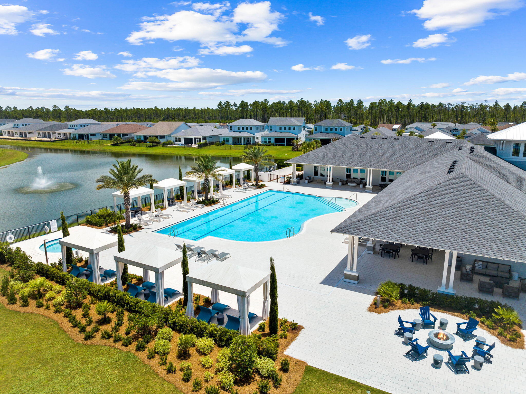 320 W Lafayette Road