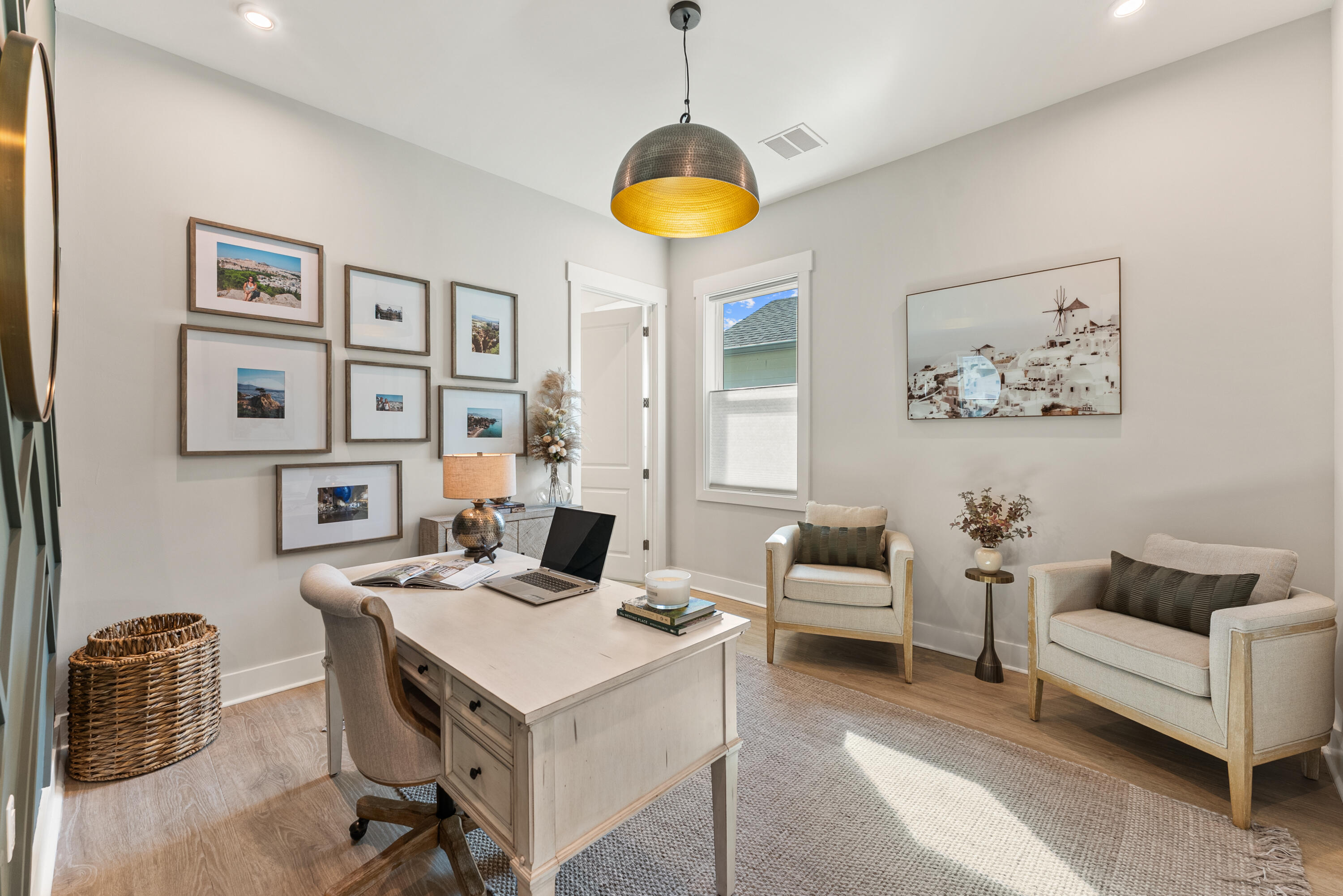 320 W Lafayette Road