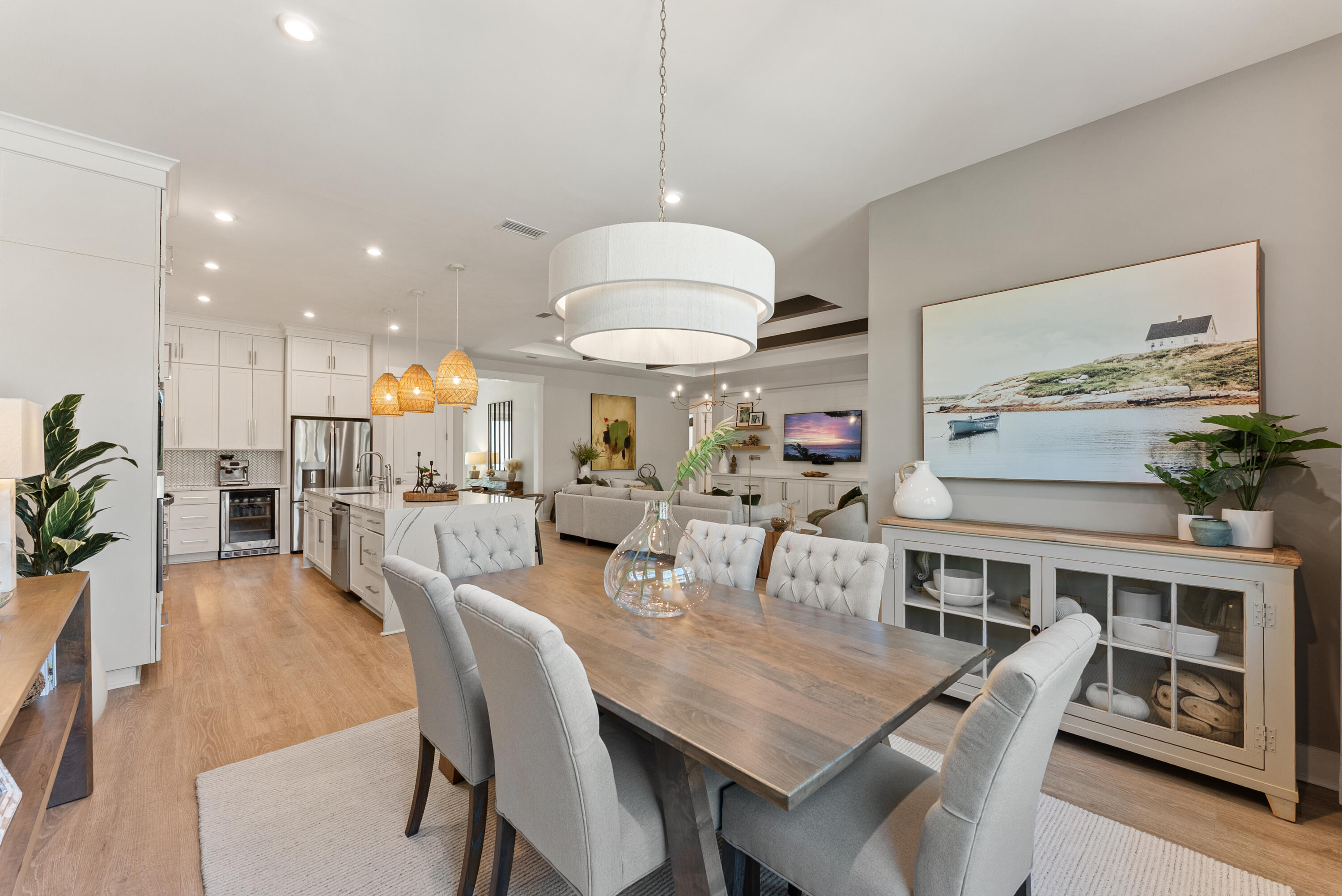 320 W Lafayette Road