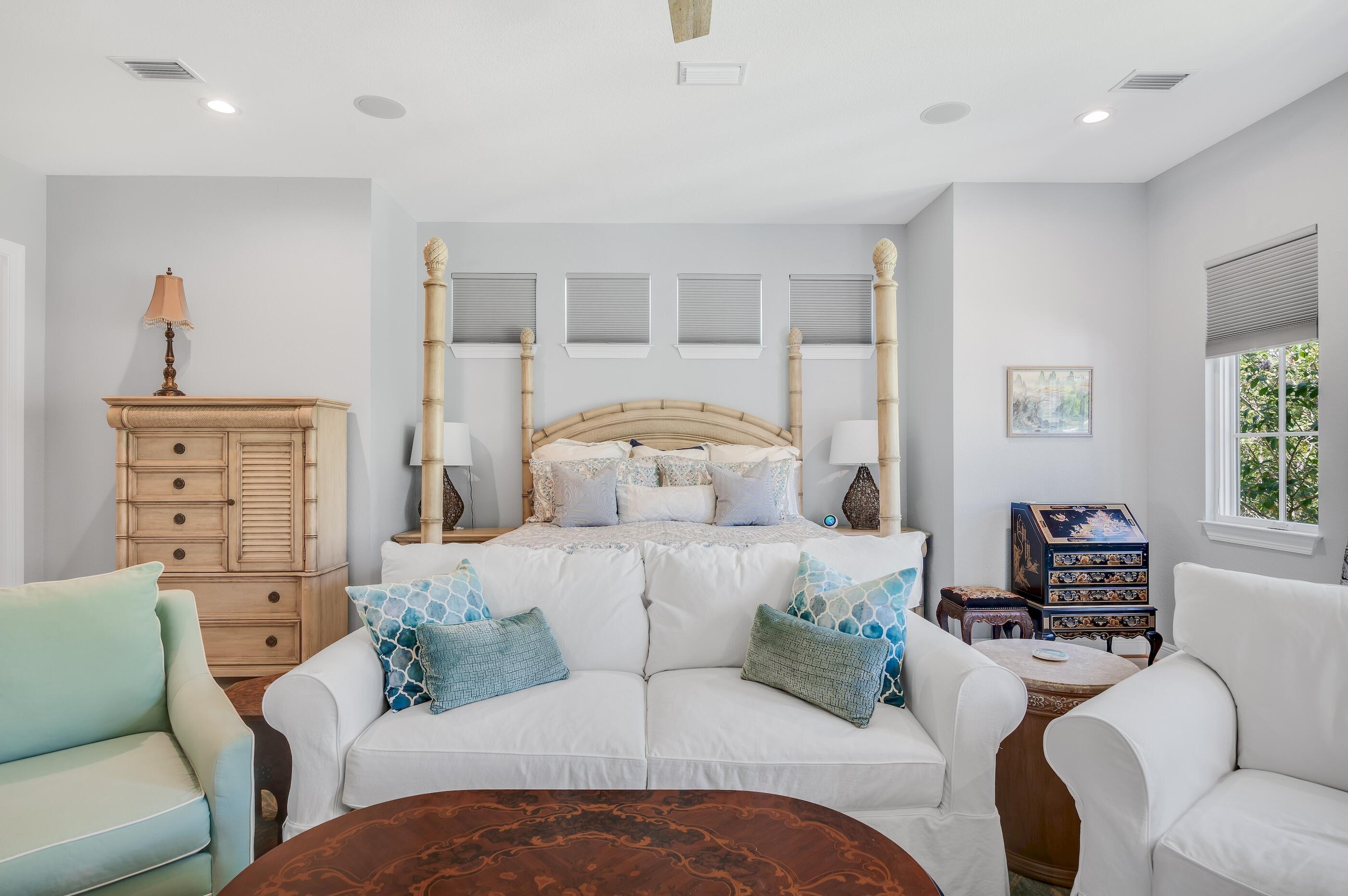 21 S Anchors Lake Drive