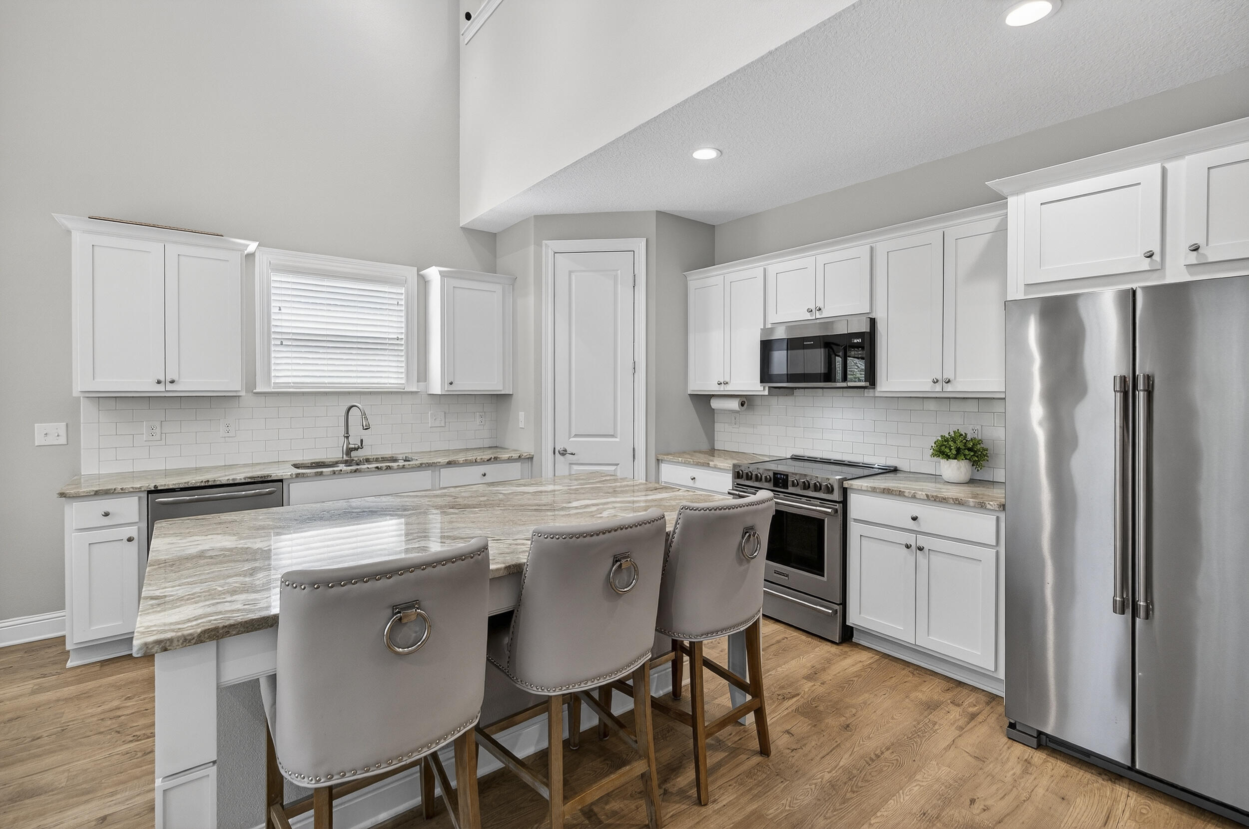 99 Laurel Oaks Drive