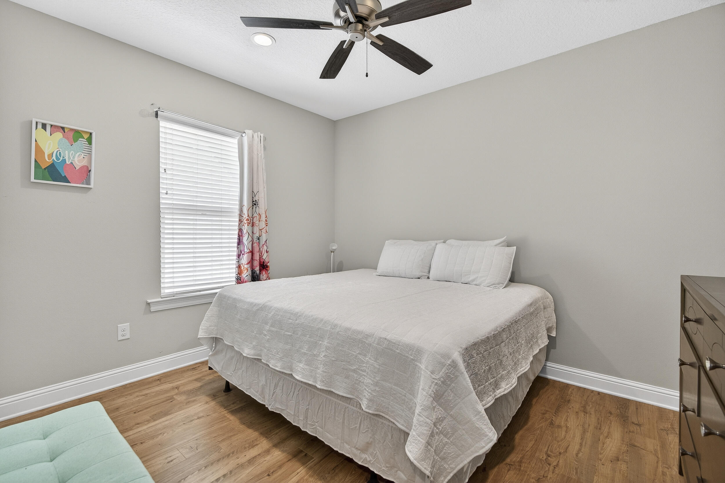 99 Laurel Oaks Drive