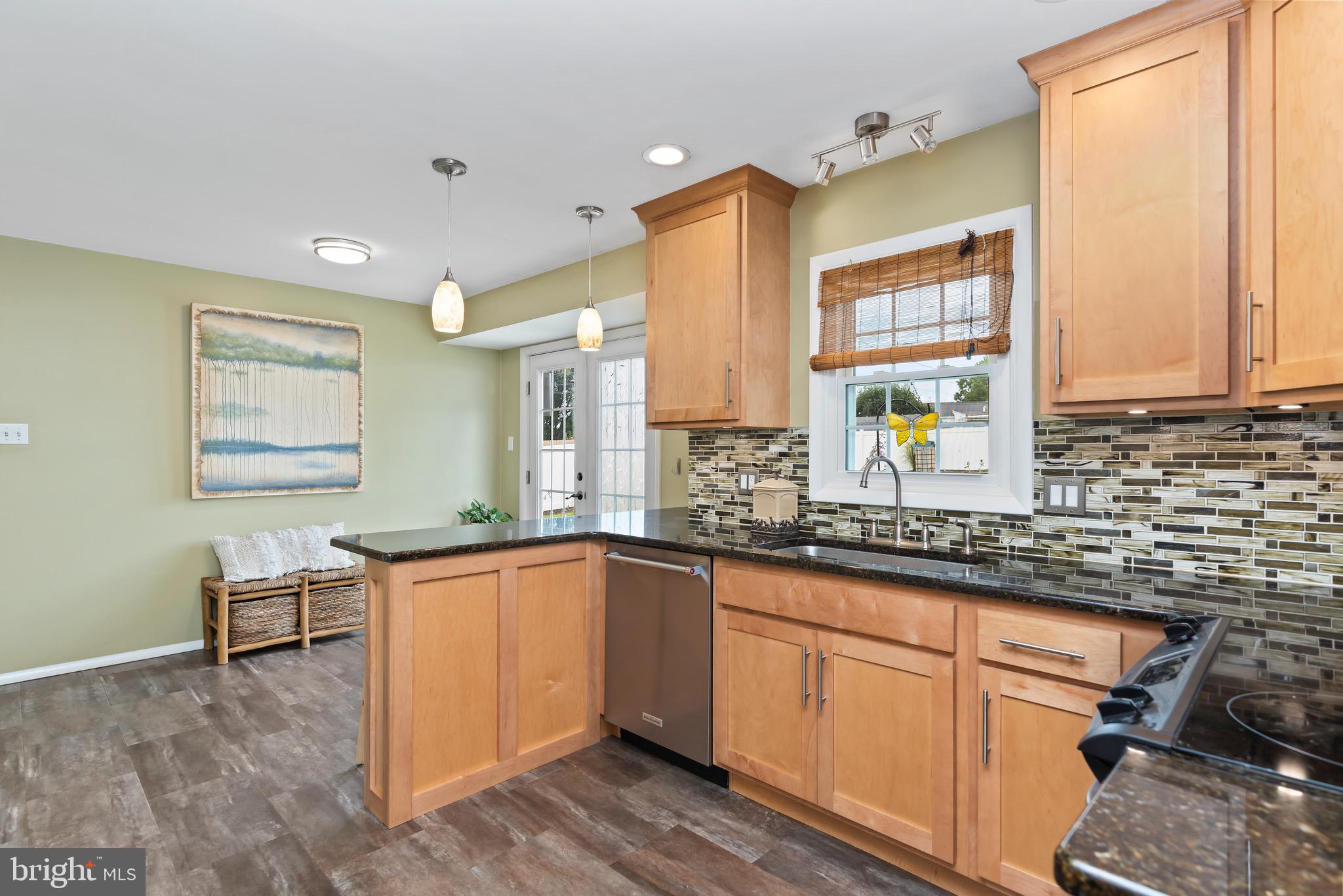 551 OLD ORCHARD LANE
