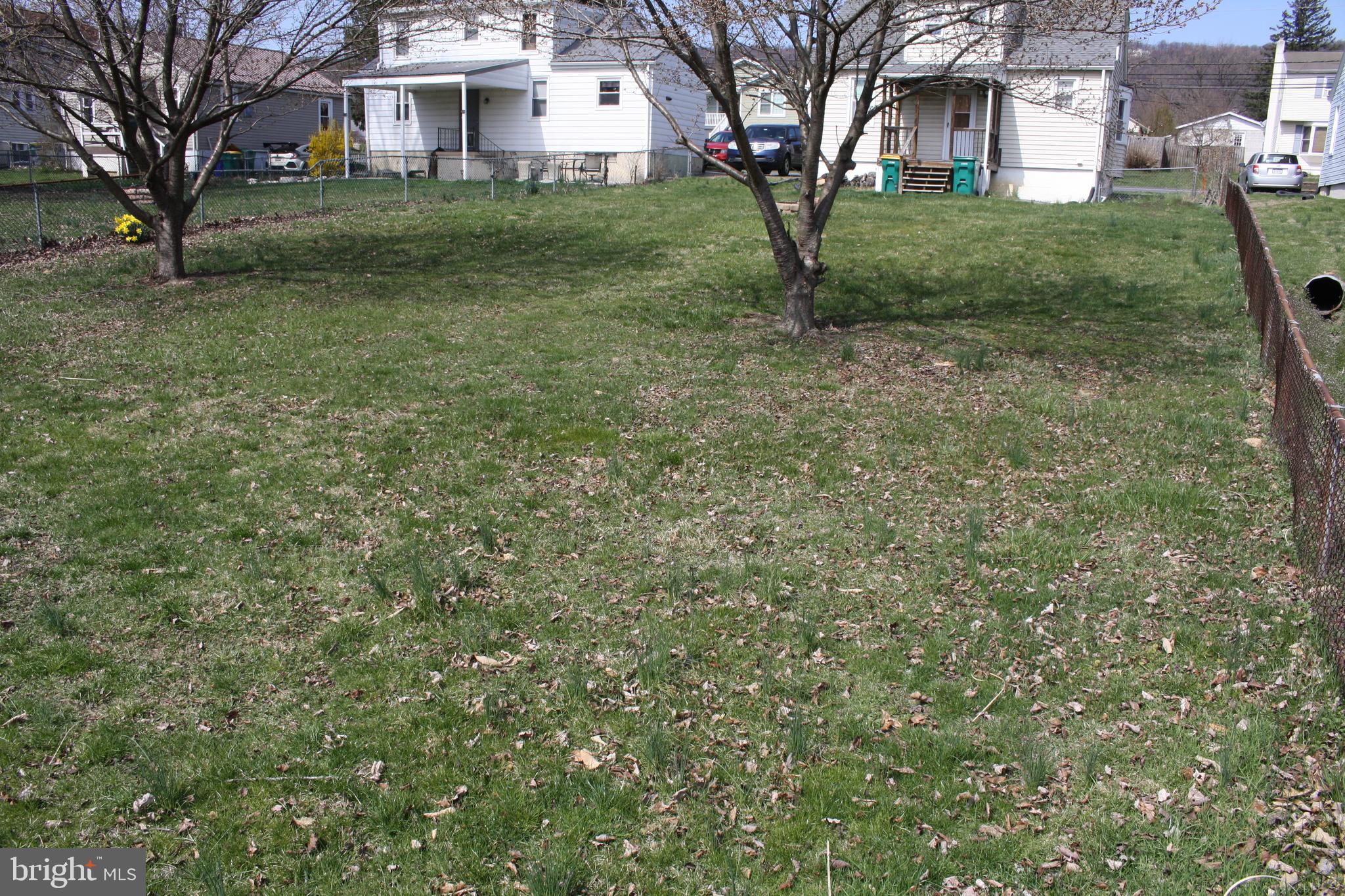 307 Valley Rd