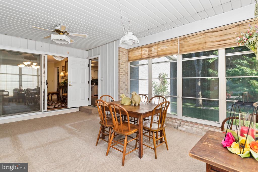 324 Acre Dr