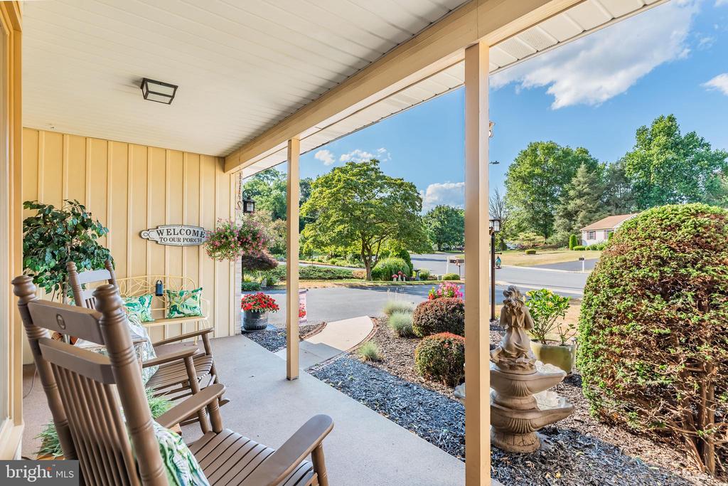 324 Acre Dr