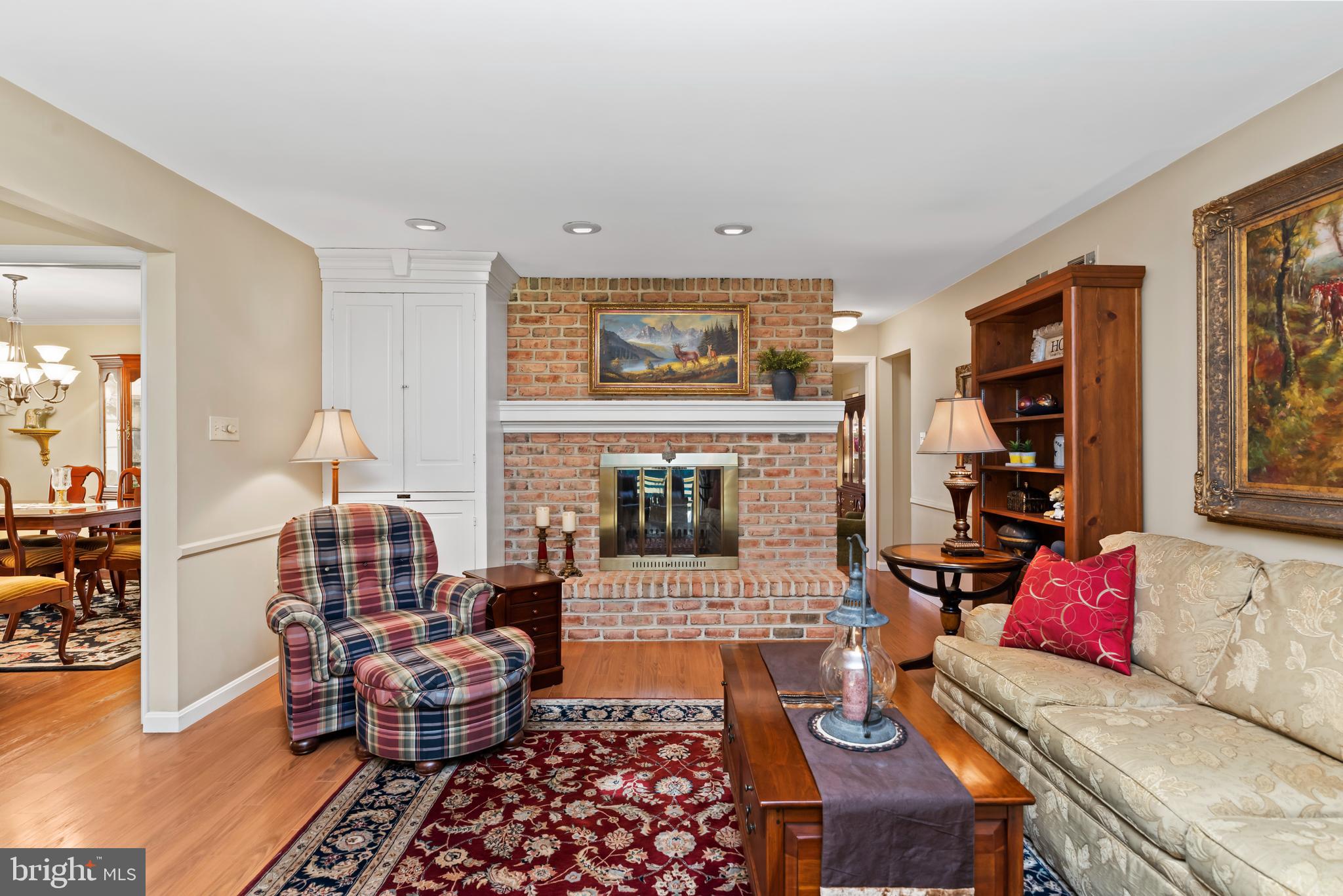324 Acre Dr