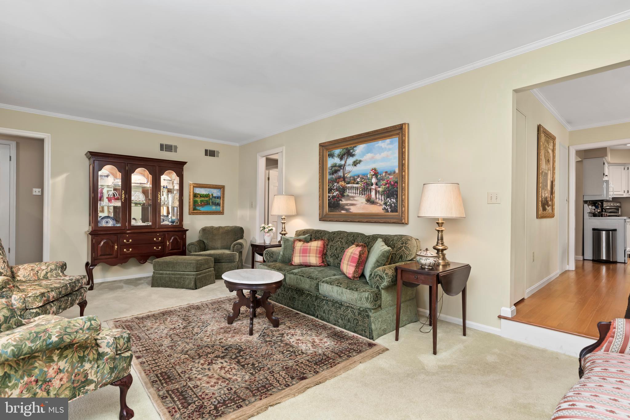 324 Acre Dr