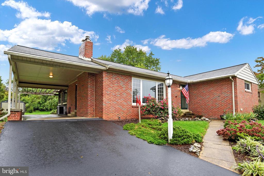 403 Cascade Rd