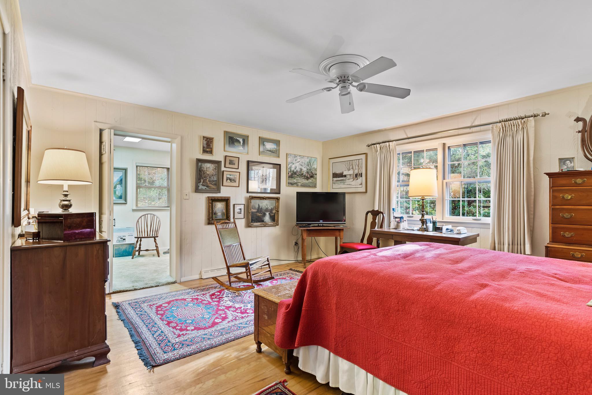645 Vista Dr