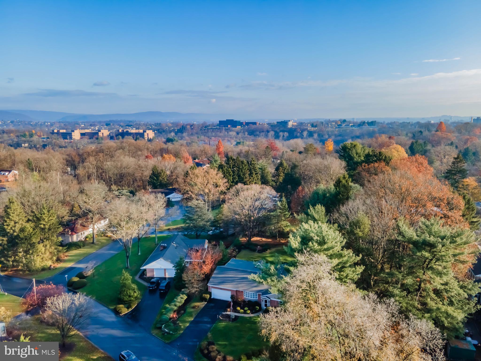 645 Vista Dr