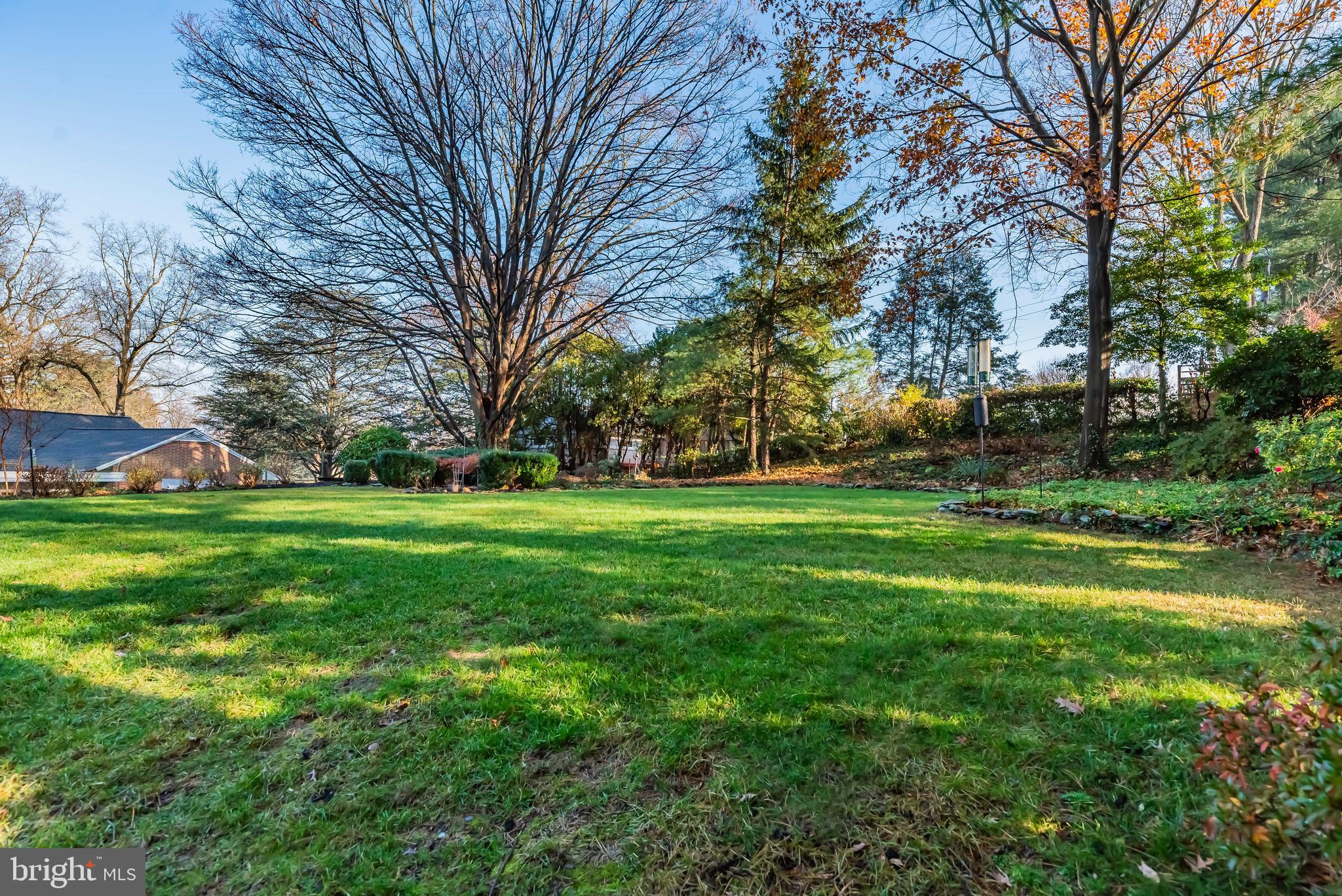 645 Vista Dr