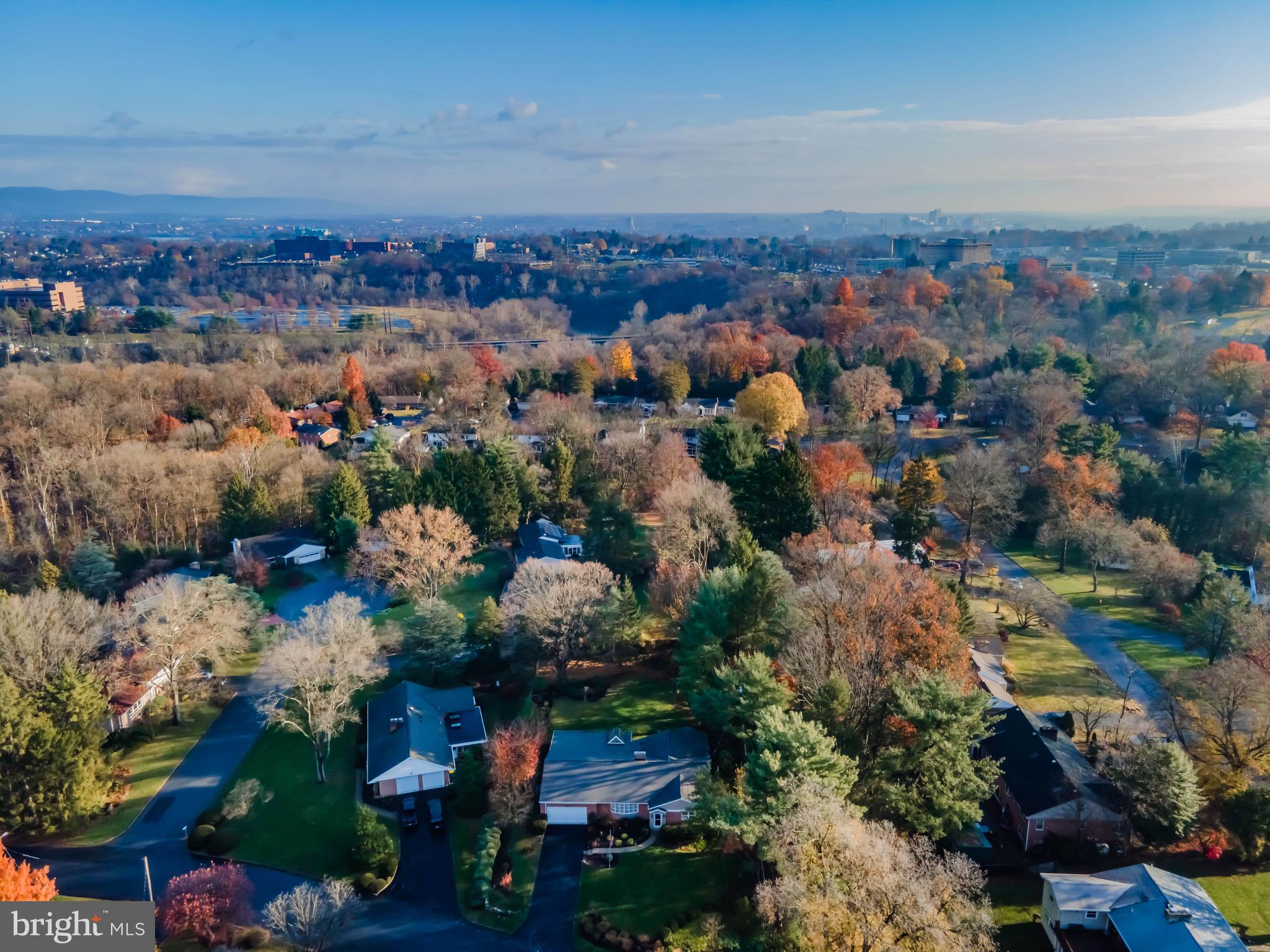 645 Vista Dr