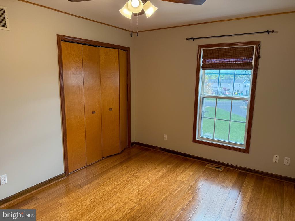 48 TORY CIR