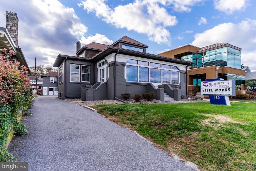 430 N FRONT STREET