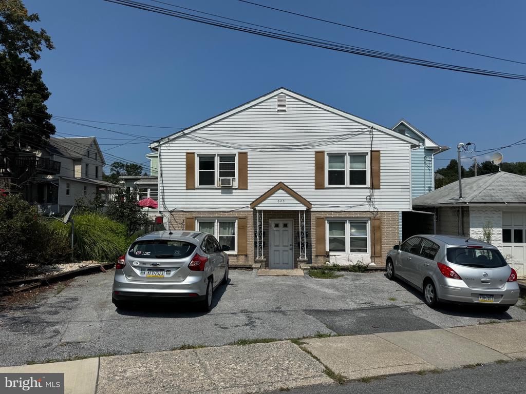 623 STATE STREET