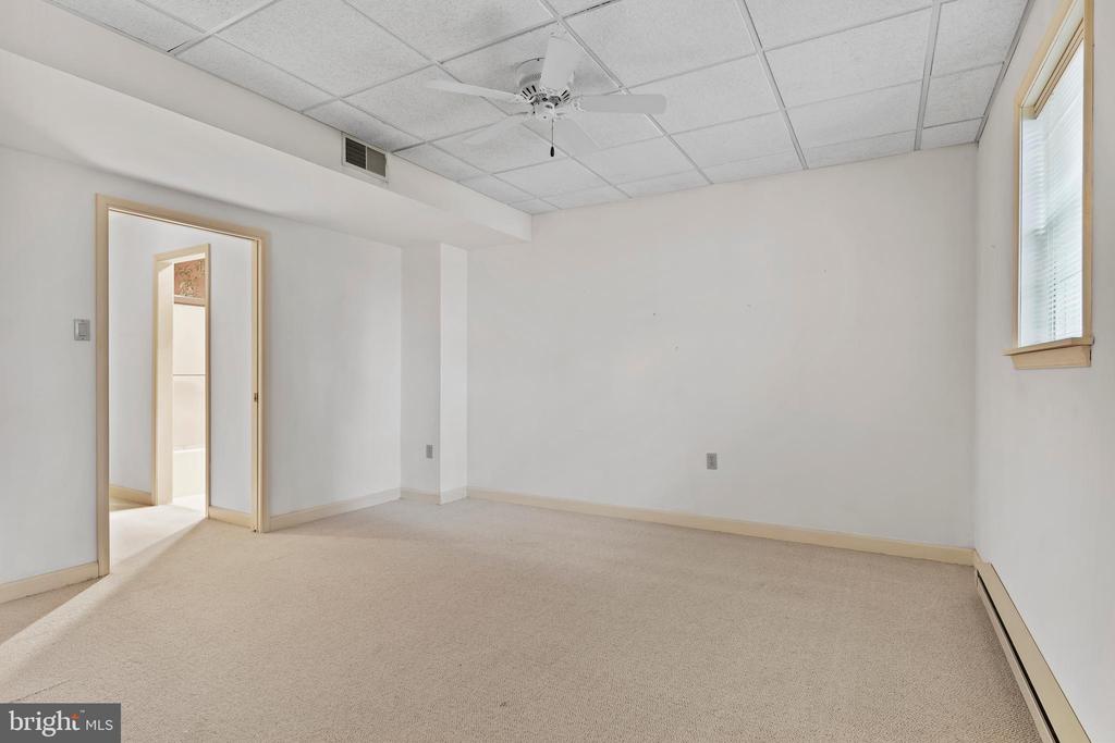 504 BRIDGEVIEW DRIVE