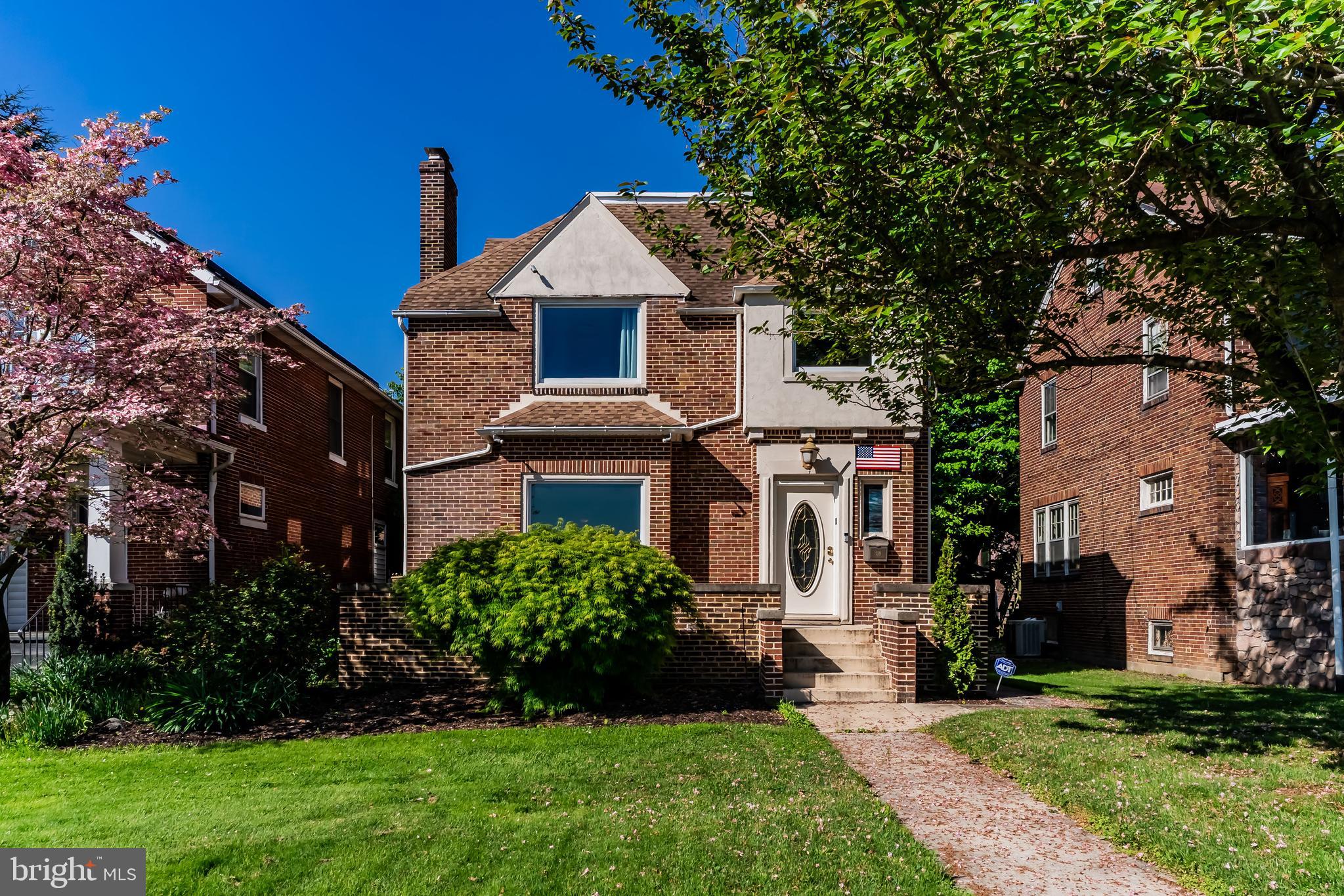 318 N FRONT STREET
