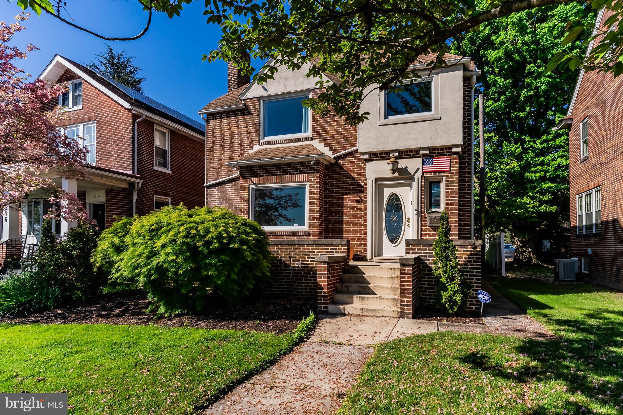 318 N FRONT STREET
