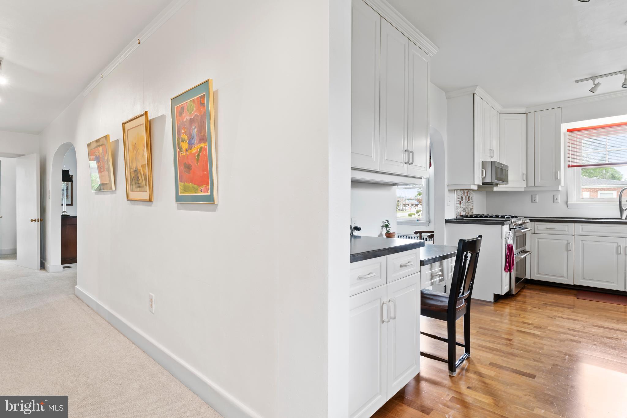 6 S 34TH STREET