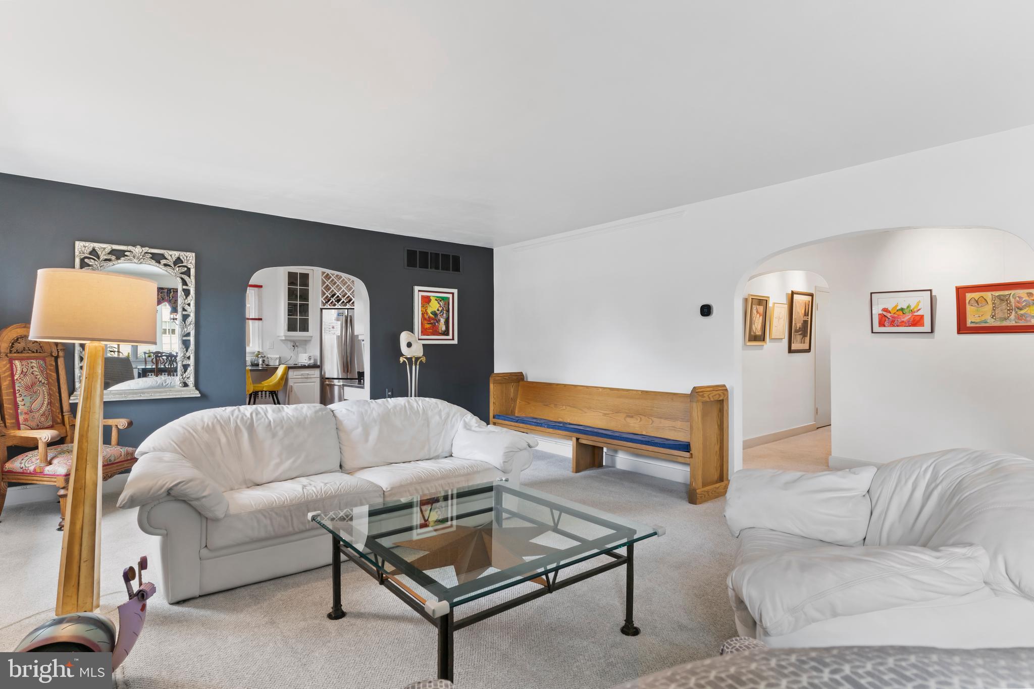 6 S 34TH STREET