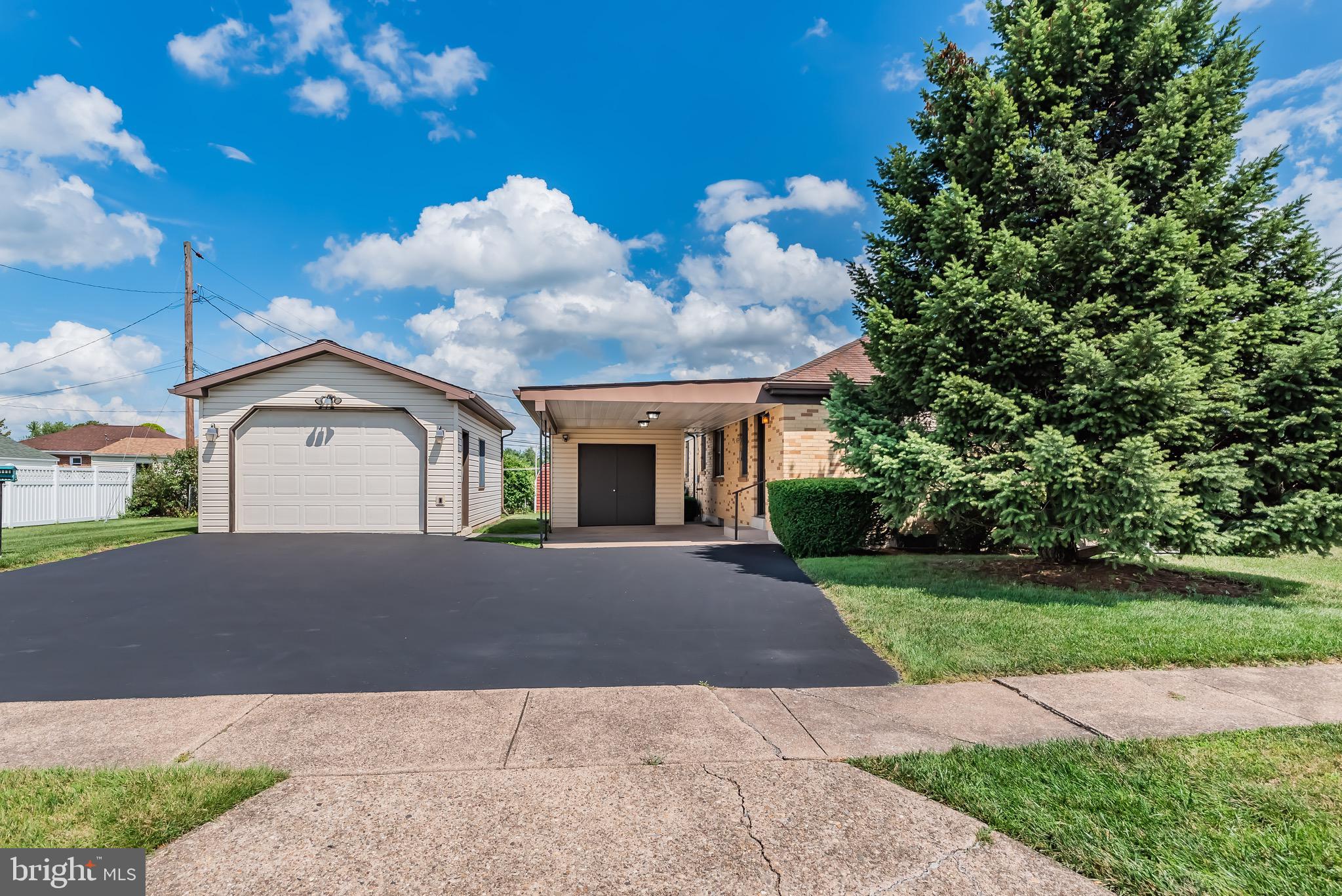 7200 BUCKS STREET