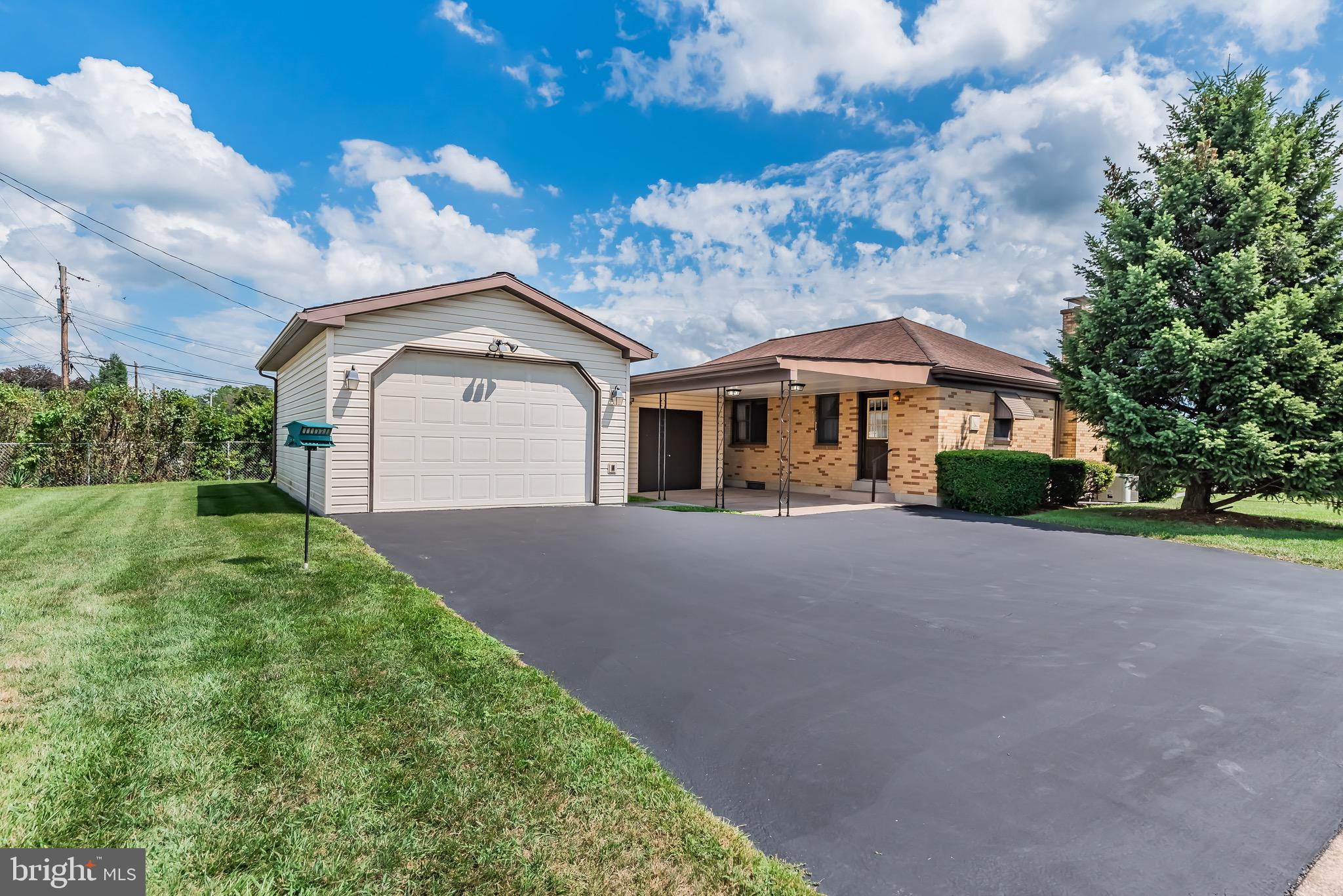 7200 BUCKS STREET
