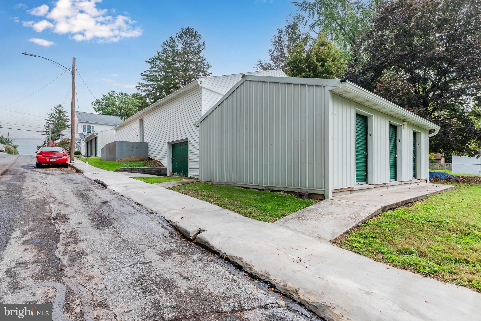 457 N Spring STREET