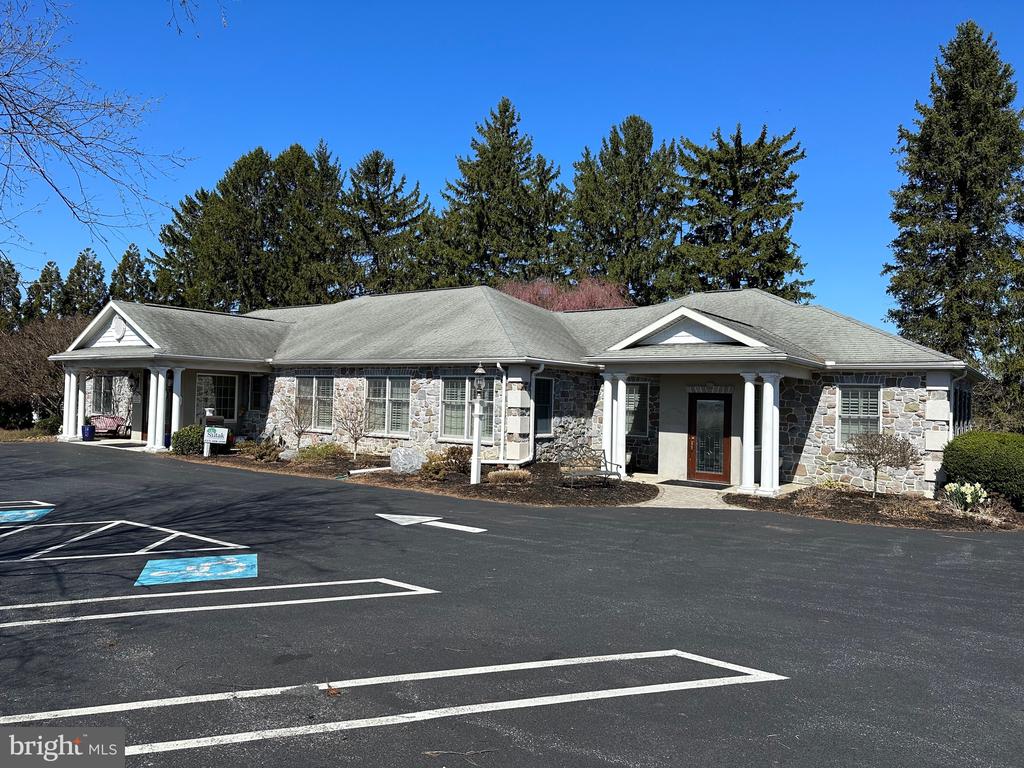 1000 Briarsdale Rd