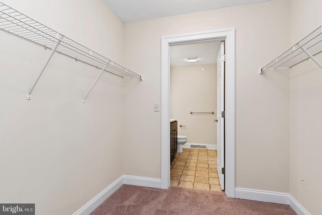 106 High Pointe Dr