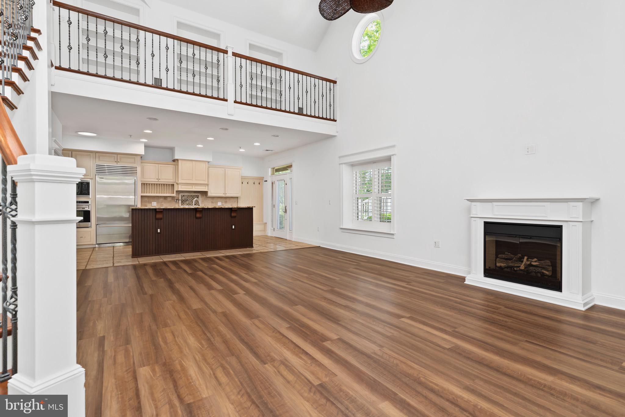 165 High Pointe Dr
