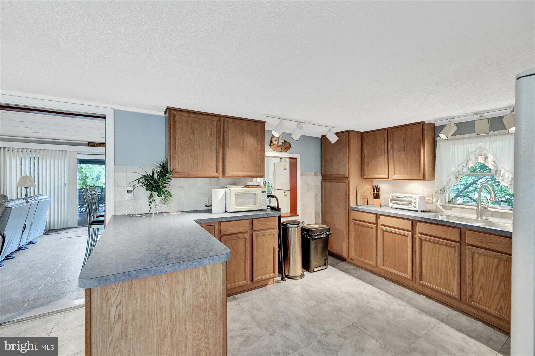 62 Beech Island