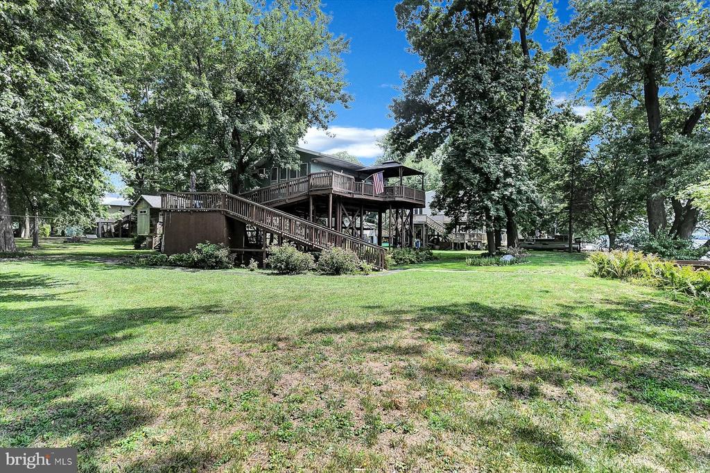 62 Beech Island