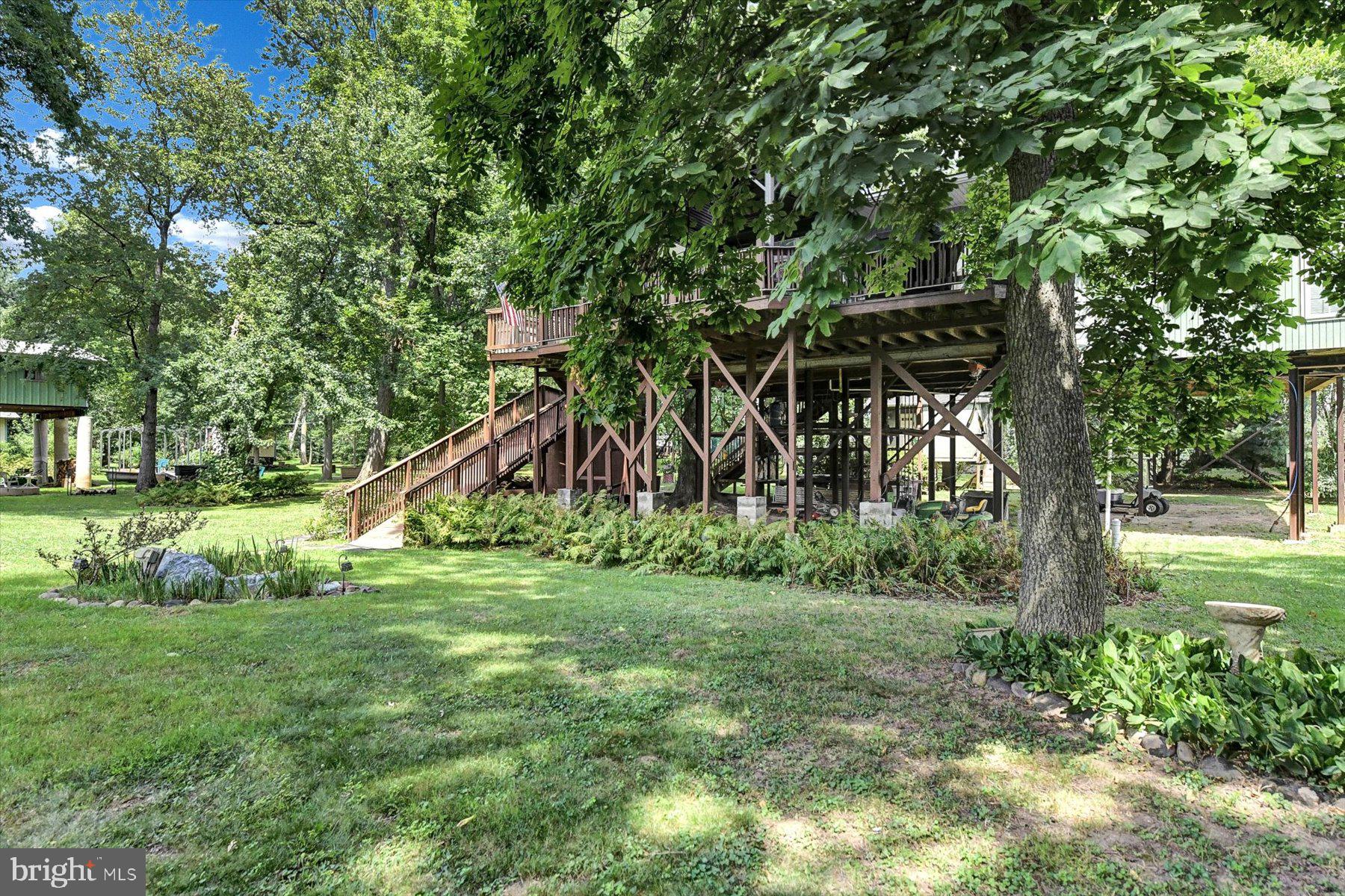 62 Beech Island