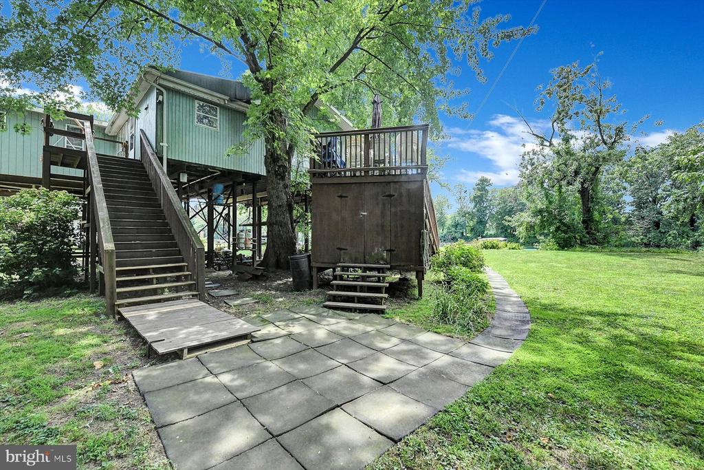 62 Beech Island