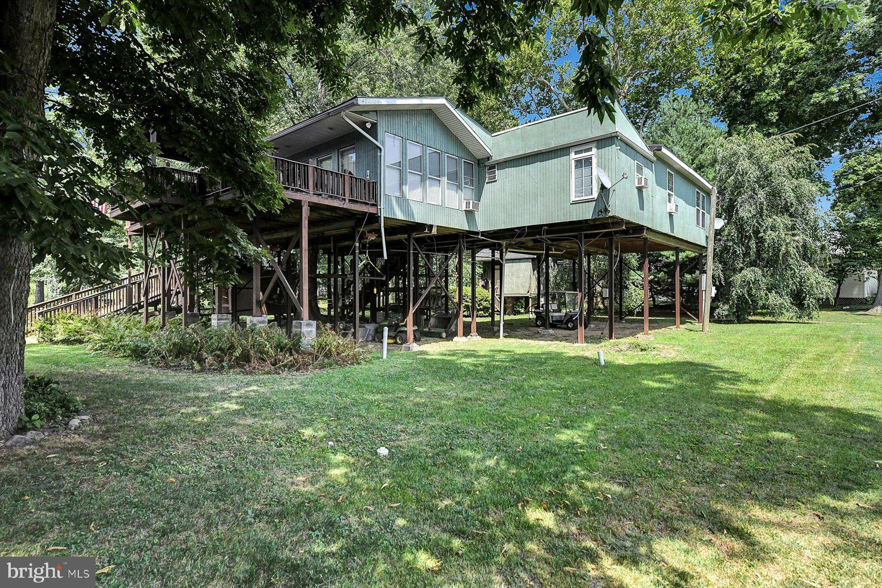 62 Beech Island