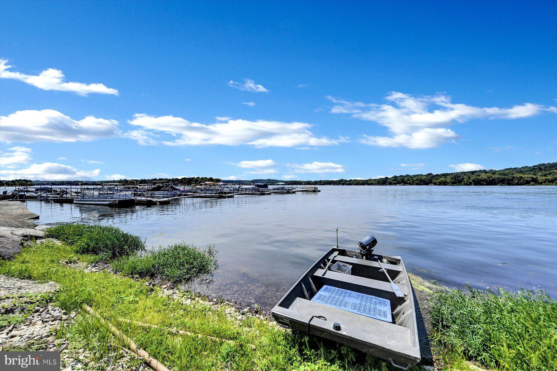 62 Beech Island