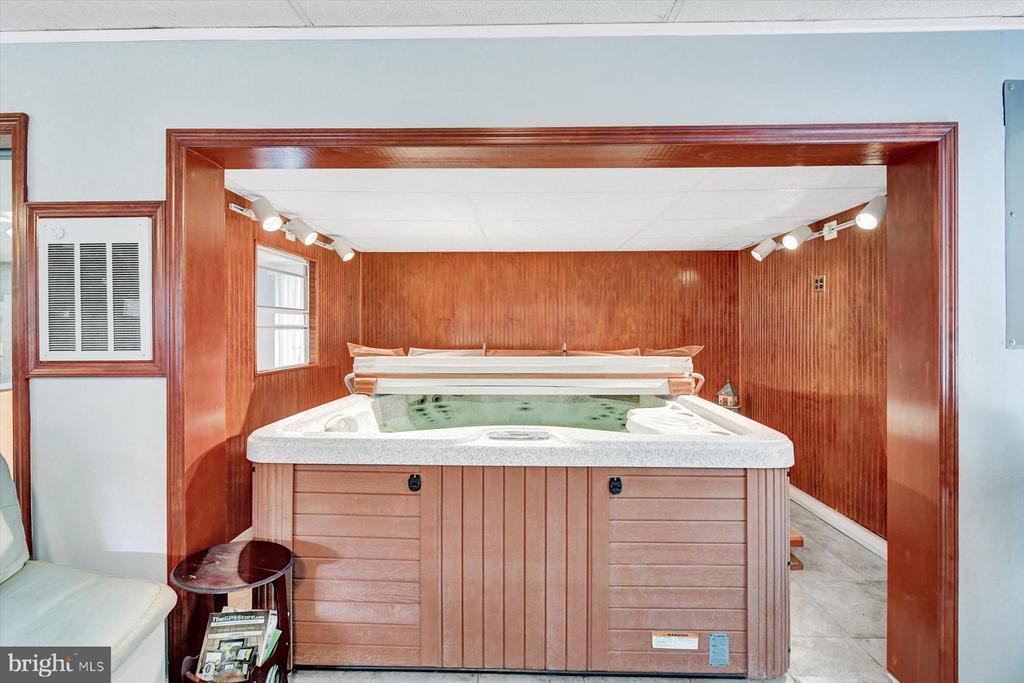 62 Beech Island
