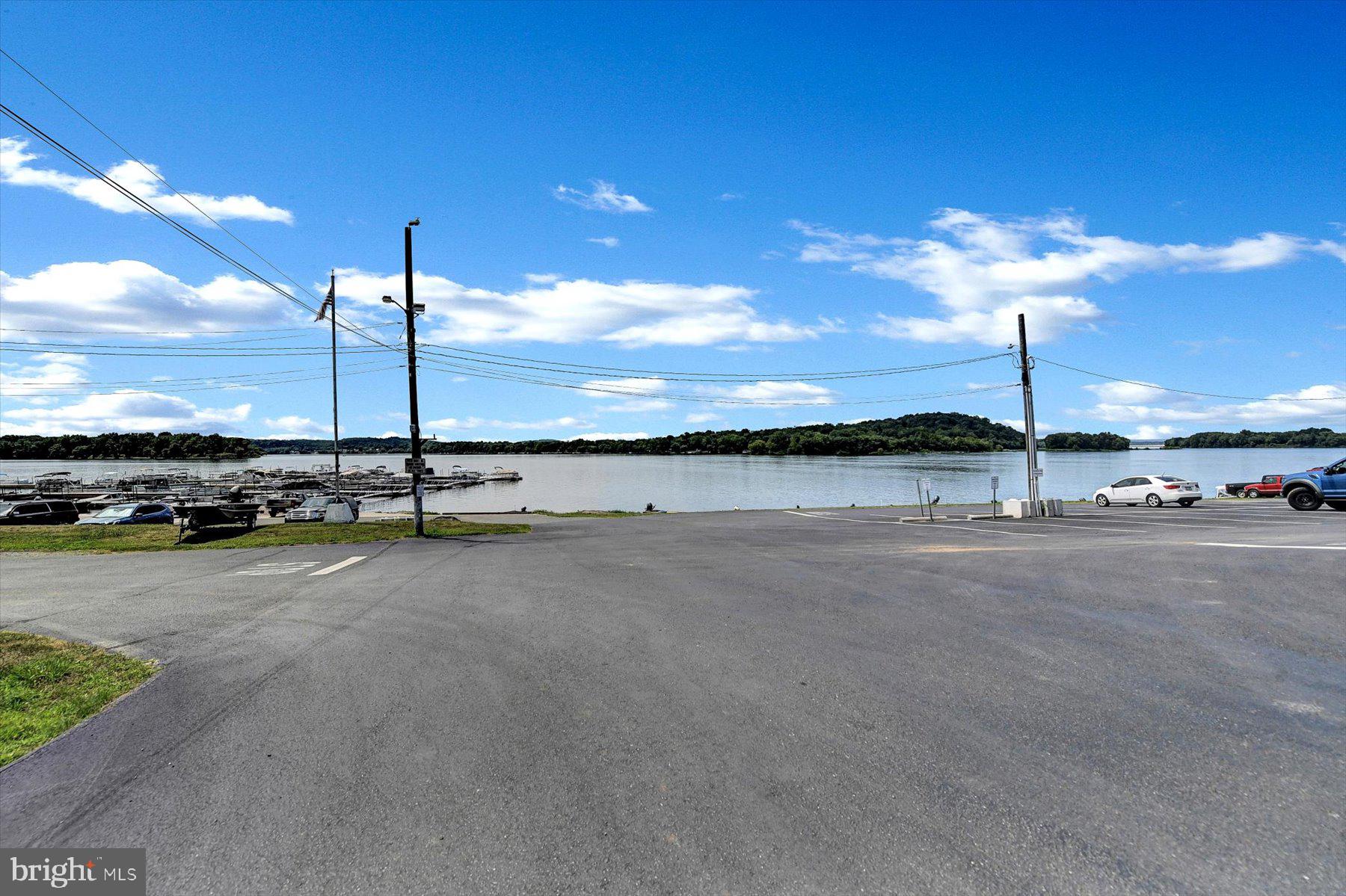 62 Beech Island
