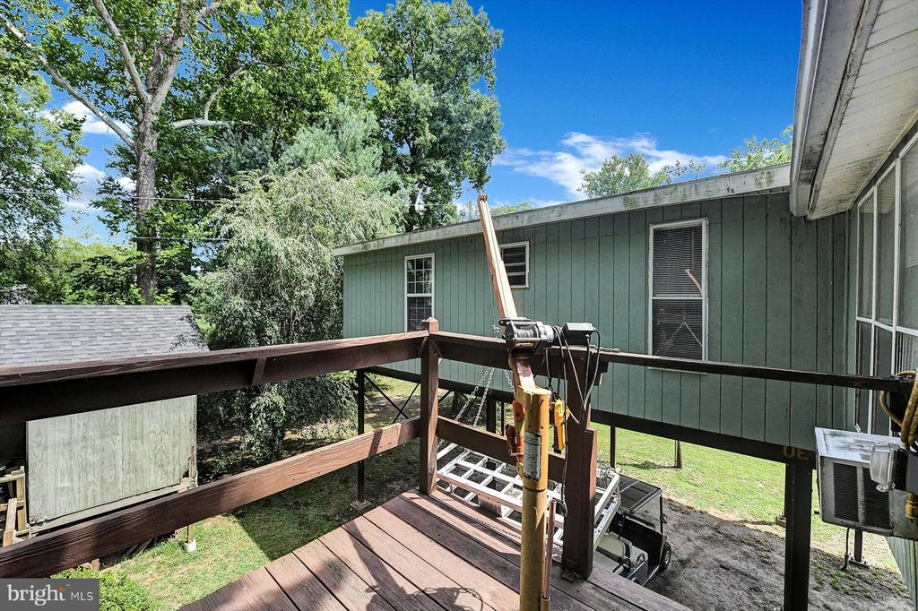 62 Beech Island