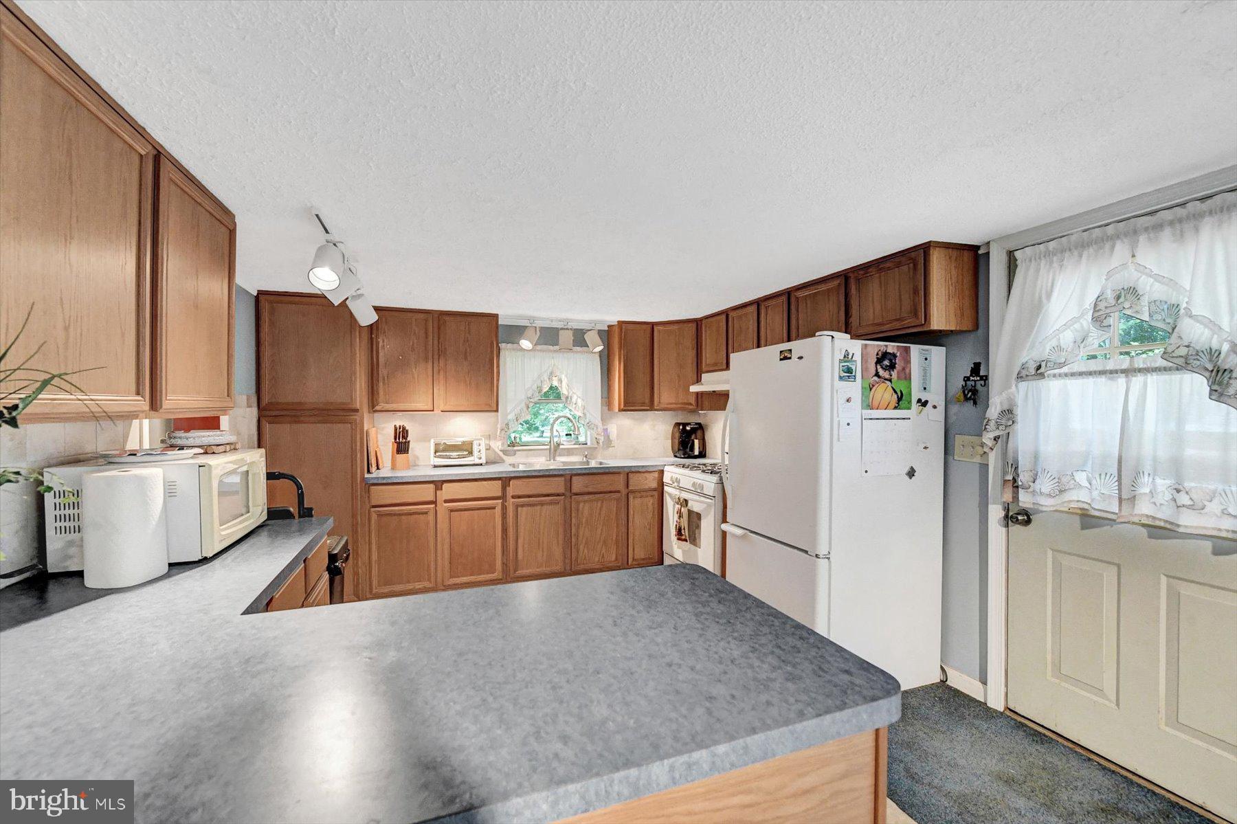 62 Beech Island