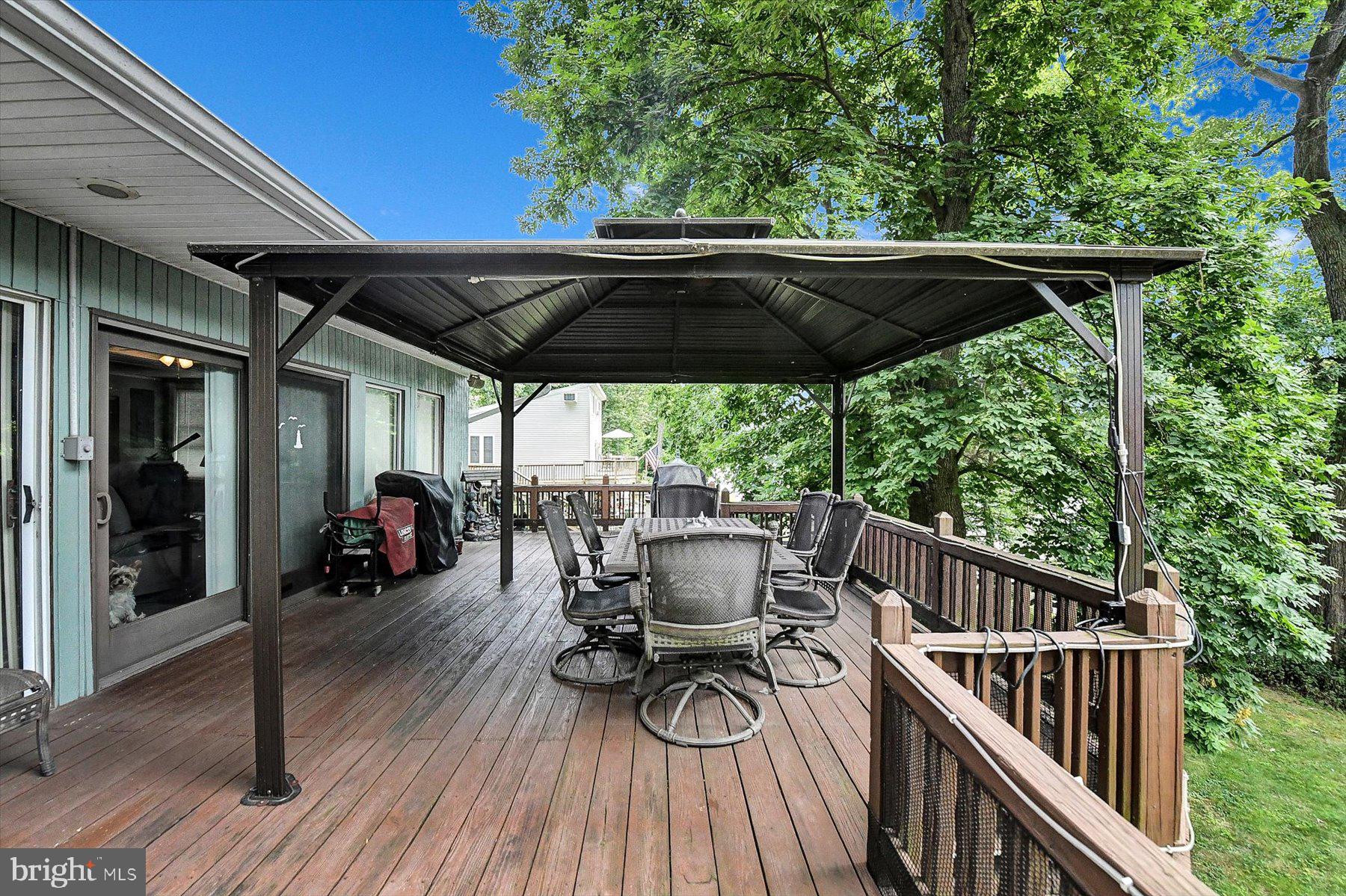 62 Beech Island