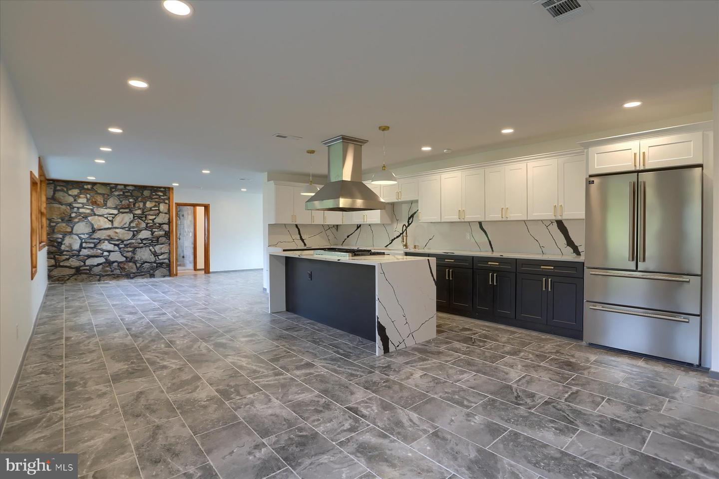 4108 McIntosh Rd