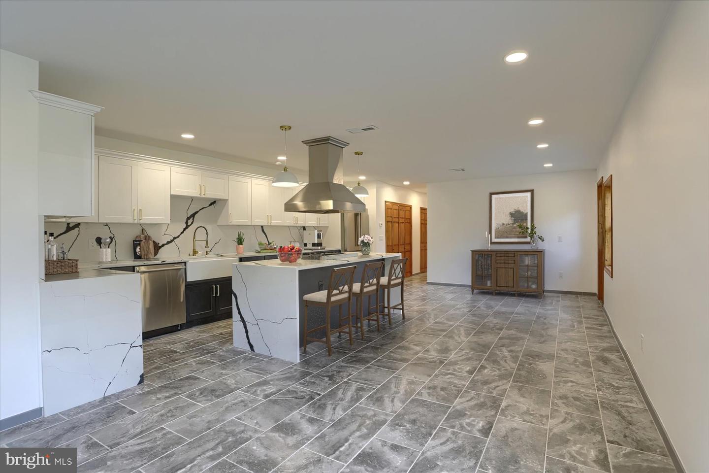 4108 McIntosh Rd