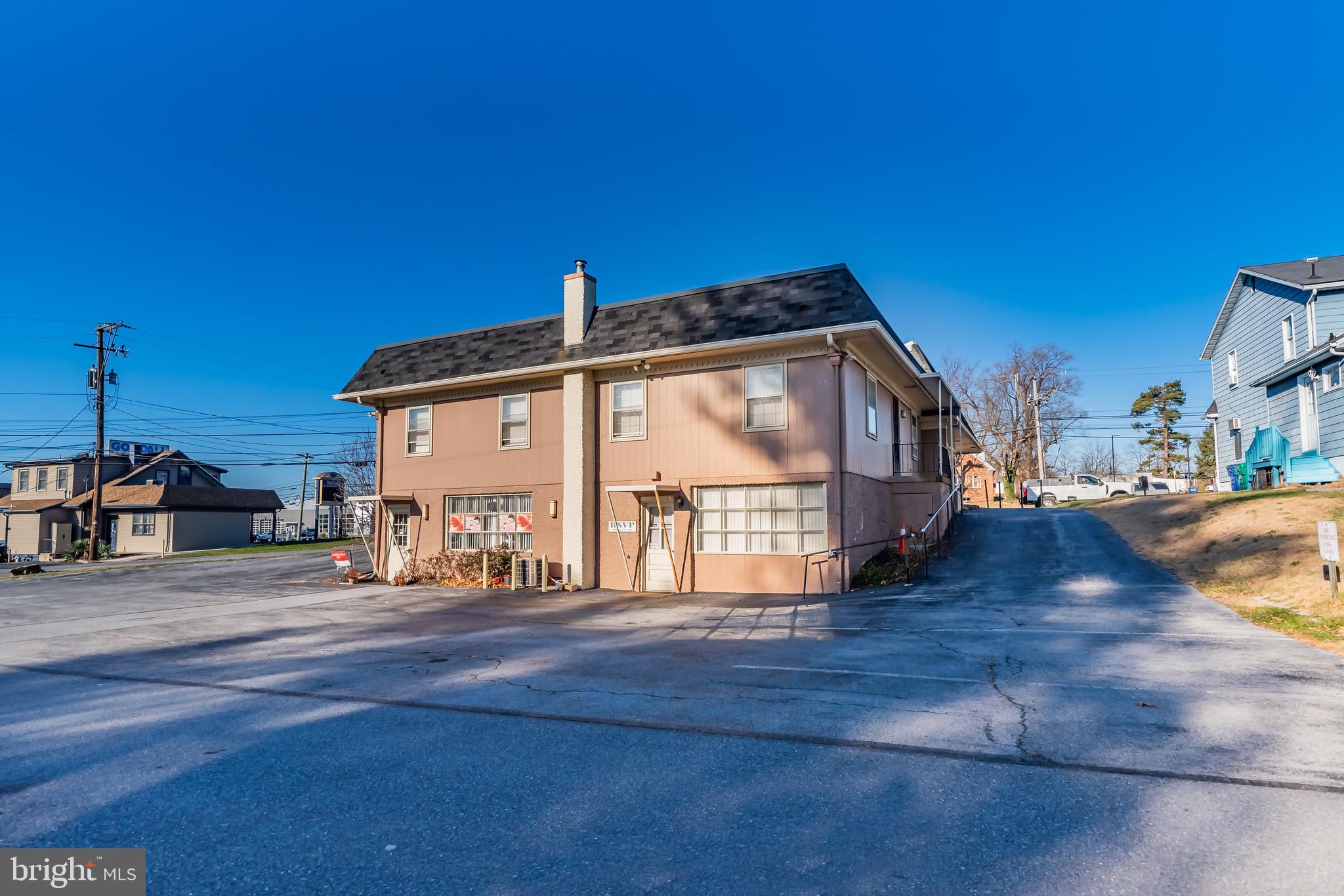5301 JONESTOWN RD