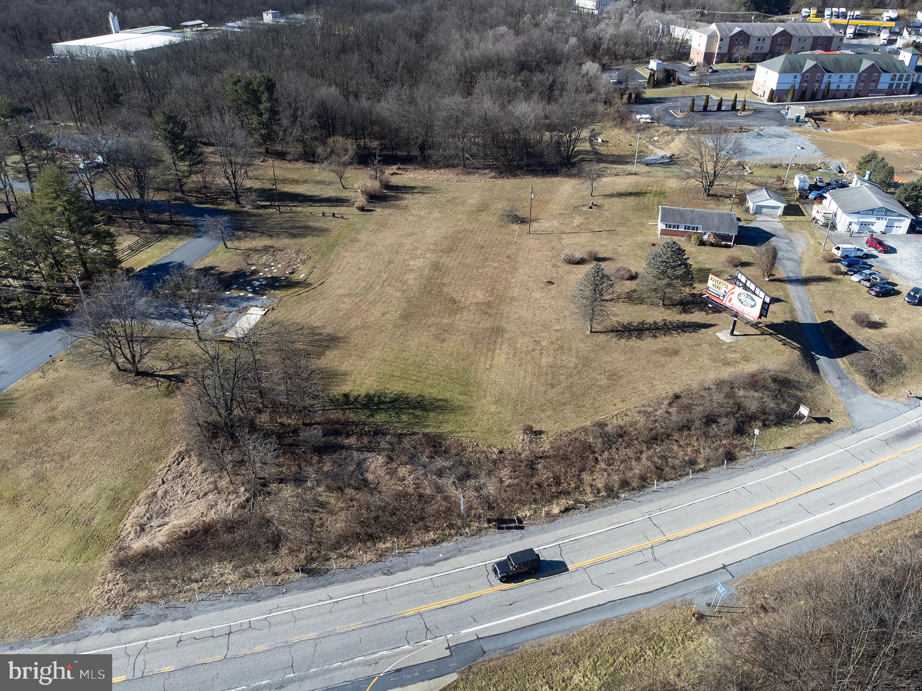 244 N Hershey Rd