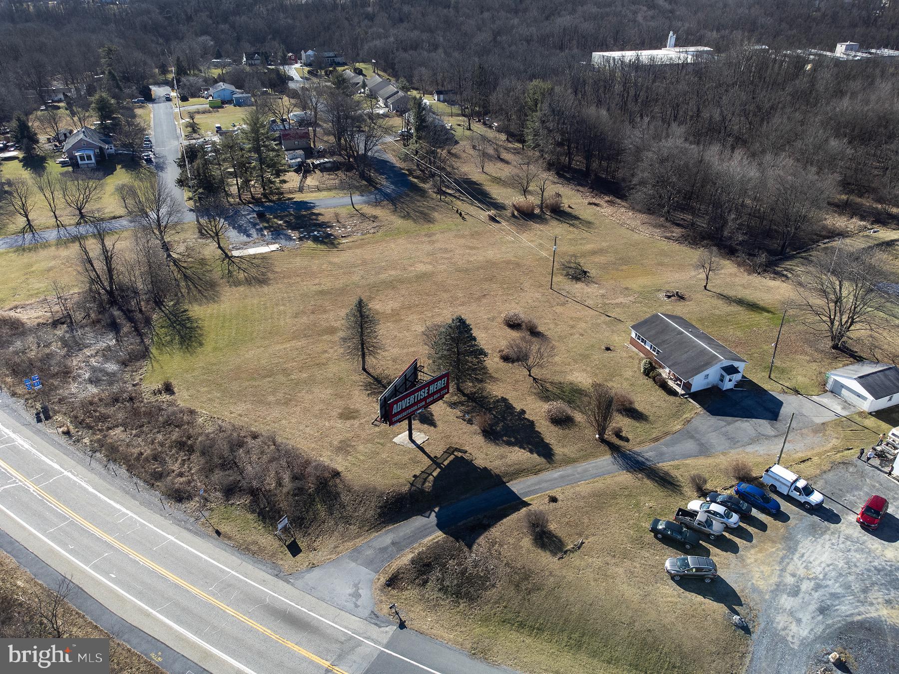 244 N Hershey Rd