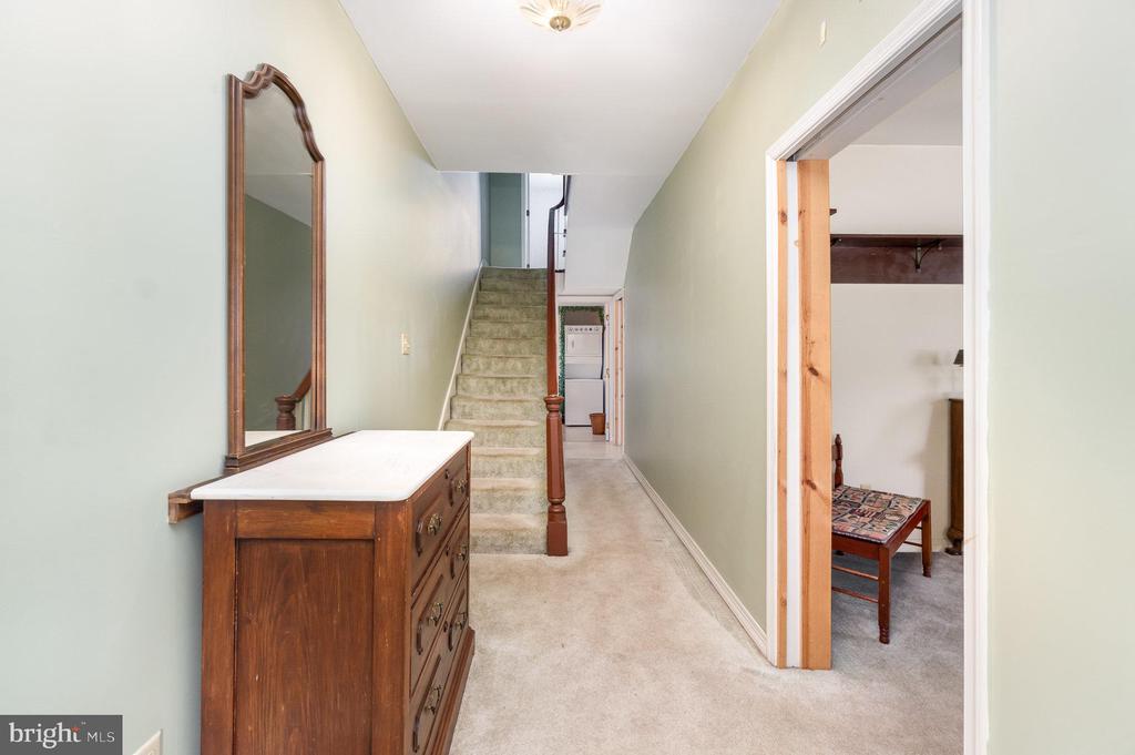 307 Church St